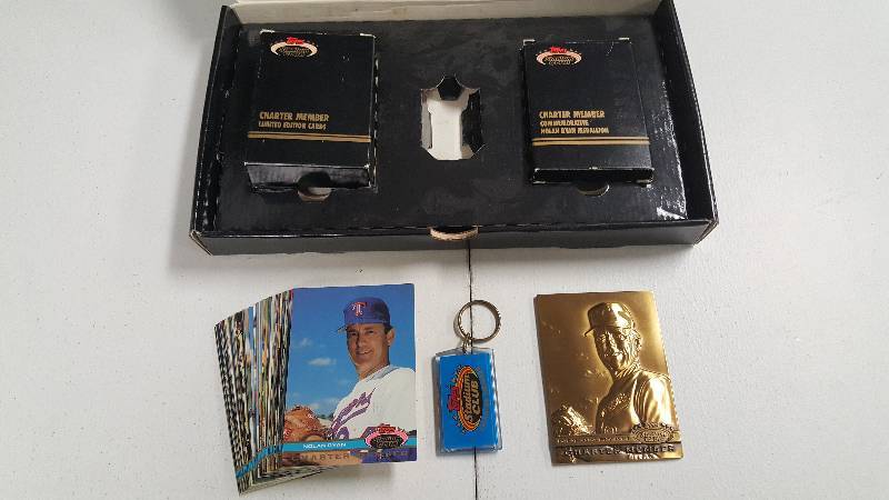 lot 2084 image: 1991 Topps Stadium Club Charter Member Box Set w Nolan Ryan Medallion