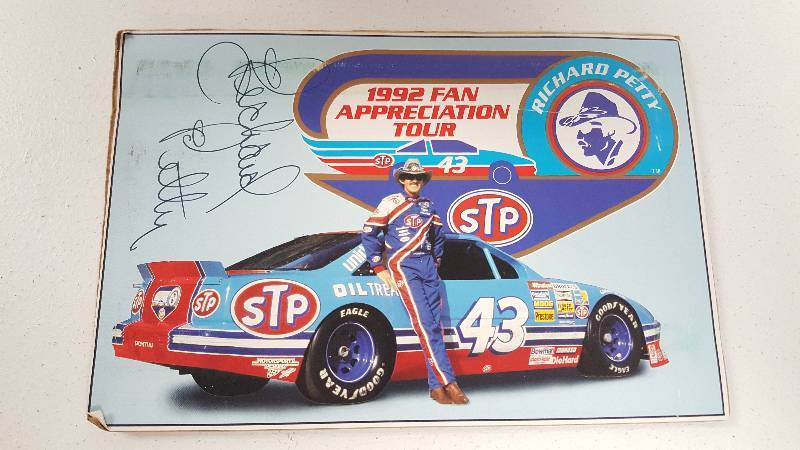lot 2073B image: Richard Petty Autographed 6x9 Fan Appreciation Signed Card 1992 w Collectors Car & VHS