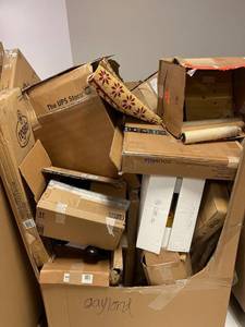 lot 48325 image: mixed AMZ returns, used, parts, damaged, kitchen items, baby items, electronics, toys and more