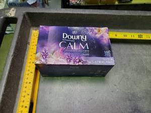 lot 28 image: Downy Infusions Calm Dryer Sheets Lavender and Vinilla Bean 160 Sheets
