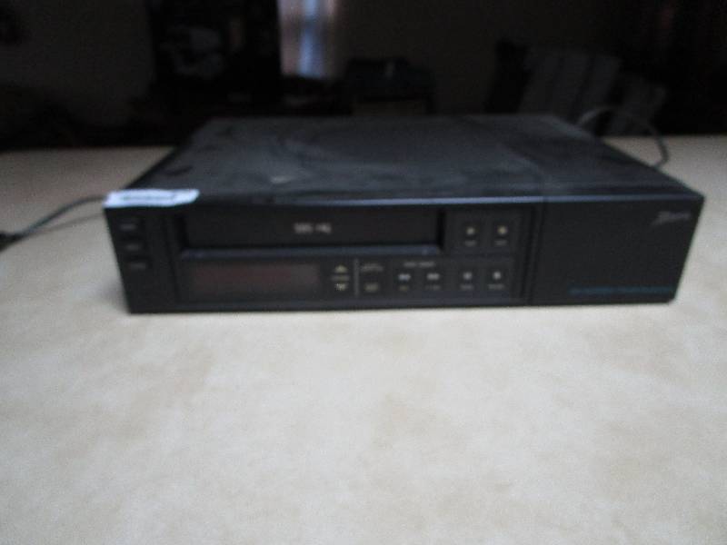 lot 8236 image: VHS player