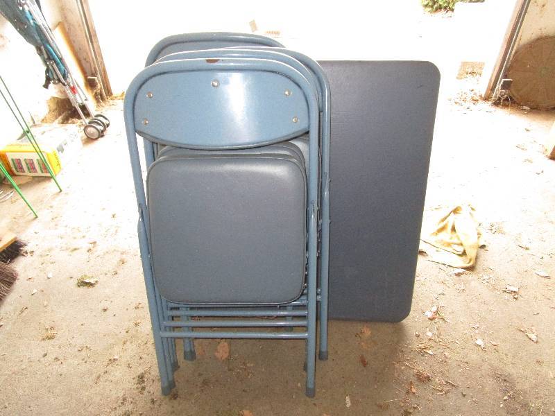 lot 8216 image: Card table with chairs