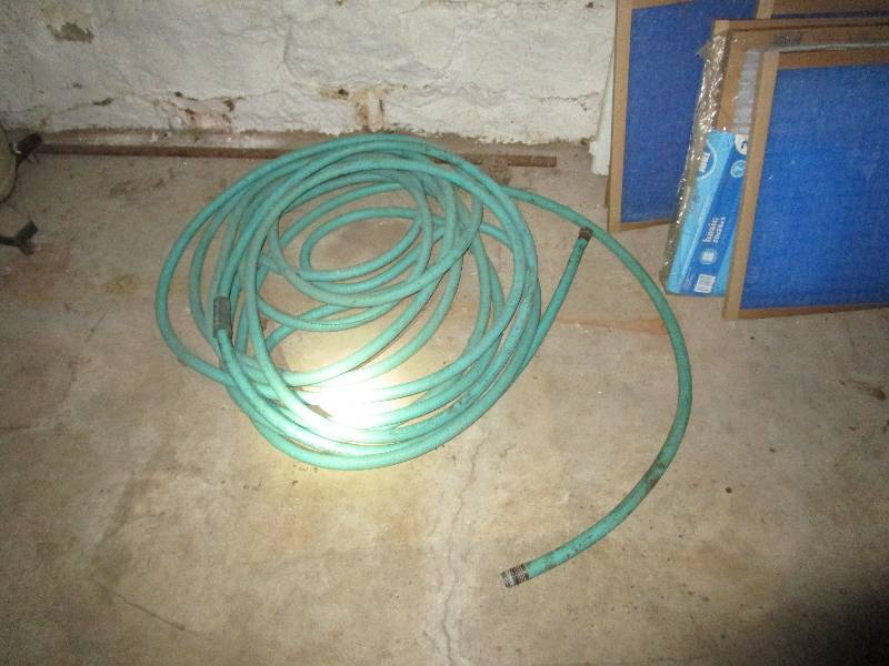 lot 9254 image: Garden hose