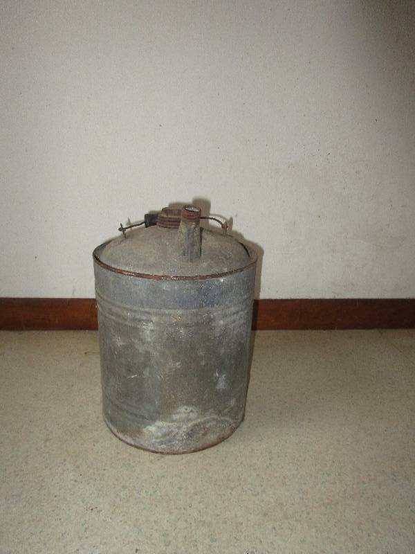 lot 8248 image: Antique gas can