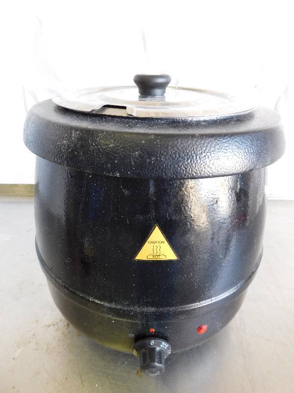 lot 616 image: Glen Ray Kettle