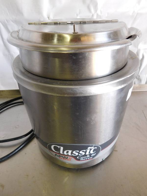 lot 619 image: APW Classic Soup Warmer