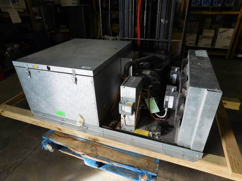 lot 641 image: Walk In Freezer CondensorEvaporator Package