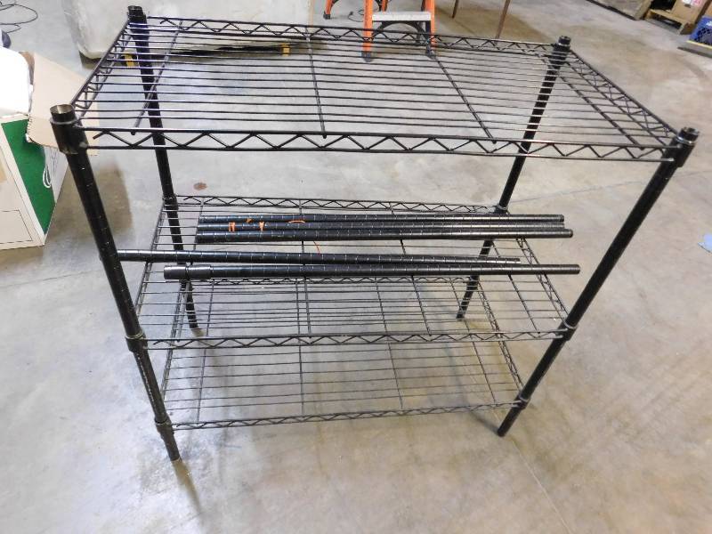 lot 1172 image: Metro Shelf