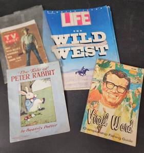 lot 209 image: BooksMagazines