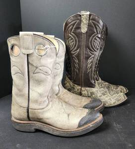 lot 112 image: Bronco Womens Leather Cowboy Boots Size 7.5D and Olathe Womens Cowboy Boots Size 7.5