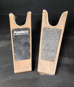 lot 115 image: (2) Boot Jacks