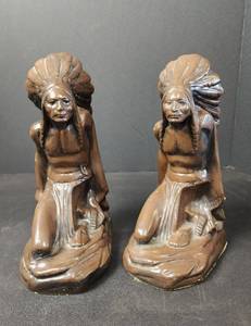 lot 125 image: Arts Deco Indian Bookends