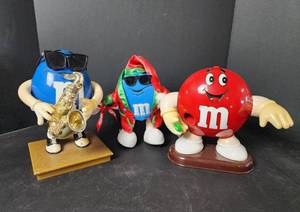 lot 156 image: M&M Collectables (see pics for damage)