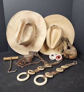 lot 167 image: Western Dcor