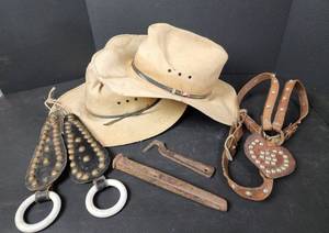 lot 168 image: Western Dcor