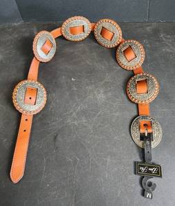 lot 26 image: NWT Leather Concho Belt Size Med30-32