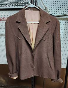 lot 366 image: Vintage Western Wear Sports Waist Jacket Size 40R
