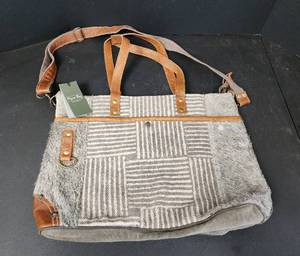lot 246 image: NWT Myra Bag