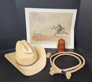 lot 265 image: Home Decor