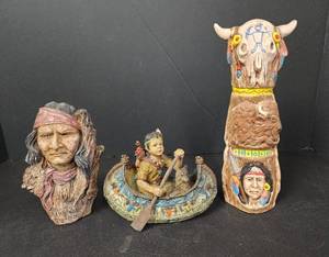 lot 271 image: Indian Statues