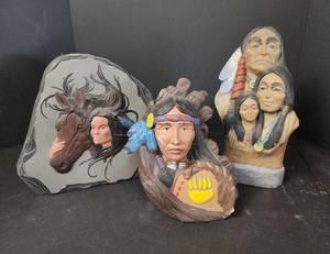 lot 281 image: Indian Statues
