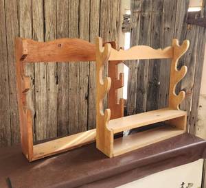 lot 304 image: (2) Gun Racks