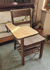 lot 305 image: Vintage Adult School Desk (sturdy)