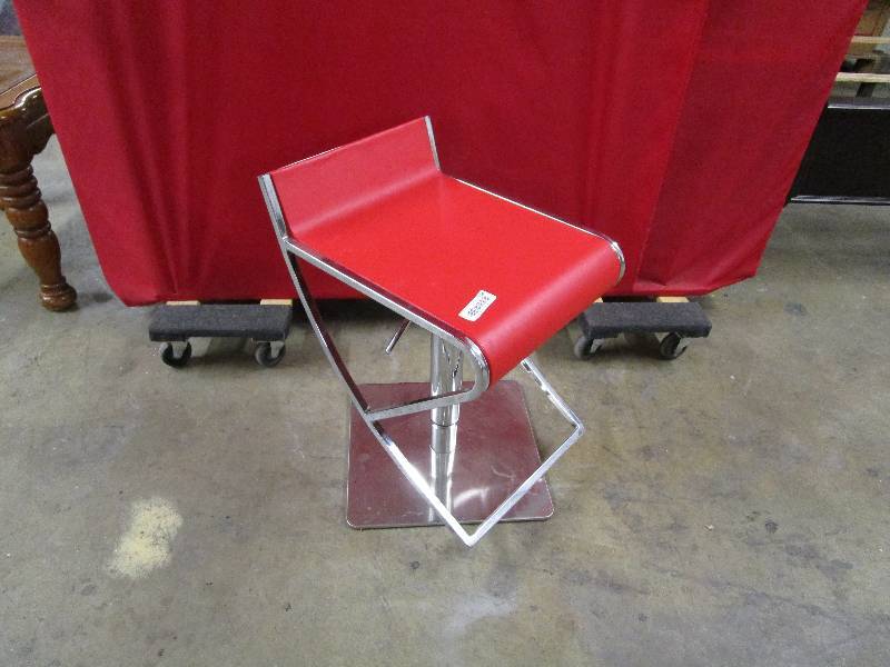 lot 338 image: ModernRetro Hydraulic Chrome and Red Bar Stool Adjustable