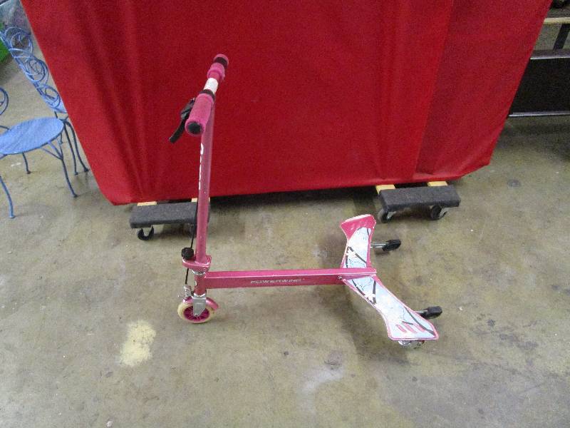 lot 344 image: Razor Powerwing Scooter