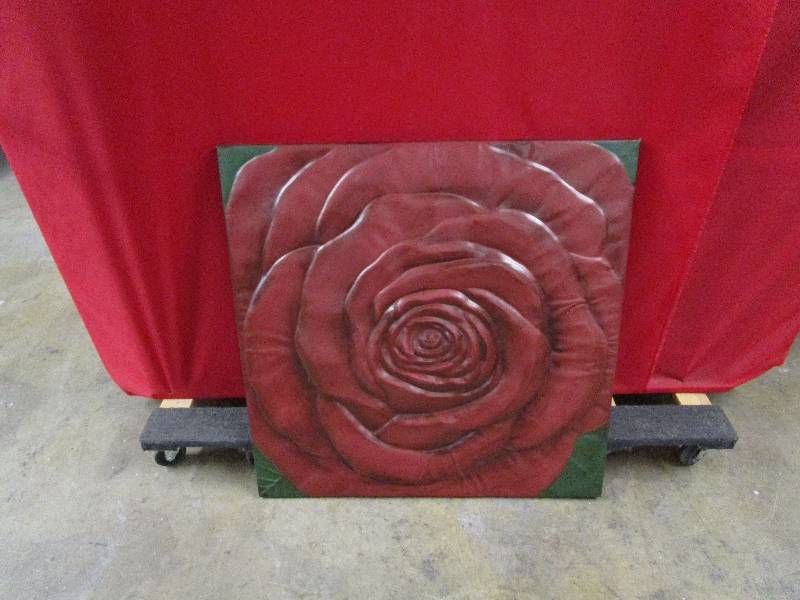 lot 352 image: Metal Rose Wall Decor