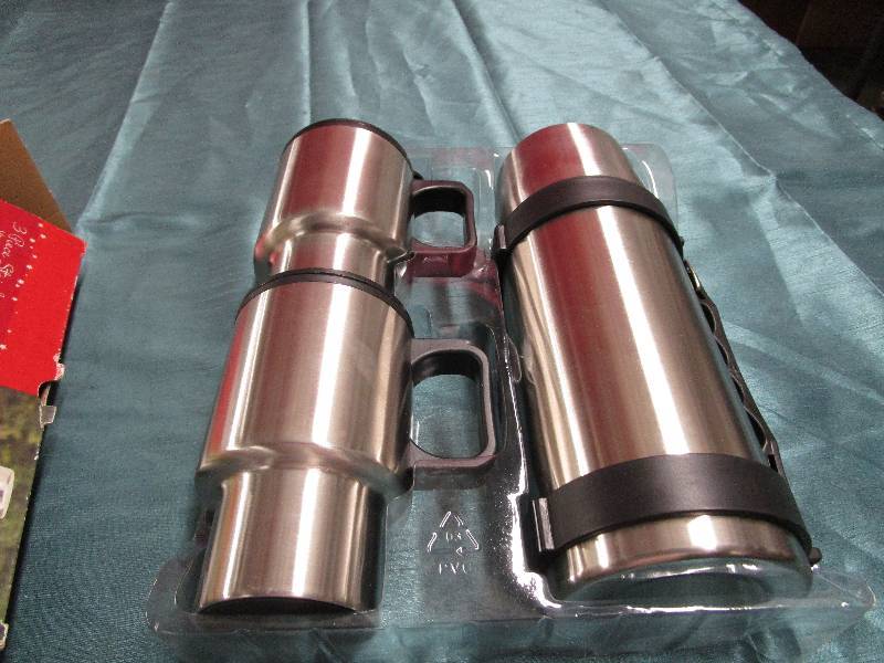 lot 401 image: Stainless steel mug and thermos set
