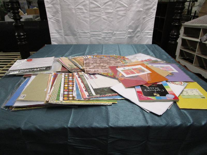 lot 482 image: Large Lot of Scrapbooking items