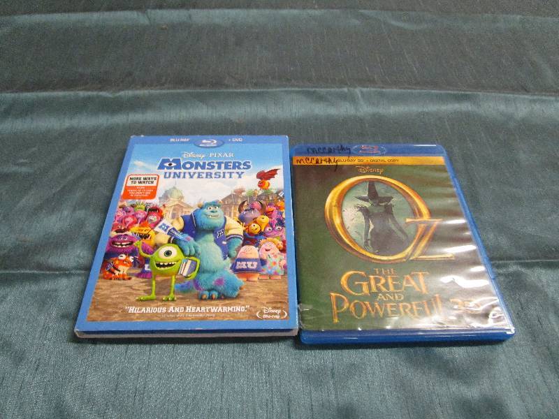 lot 503 image: Pair of Disney Blu-ray DVDs
