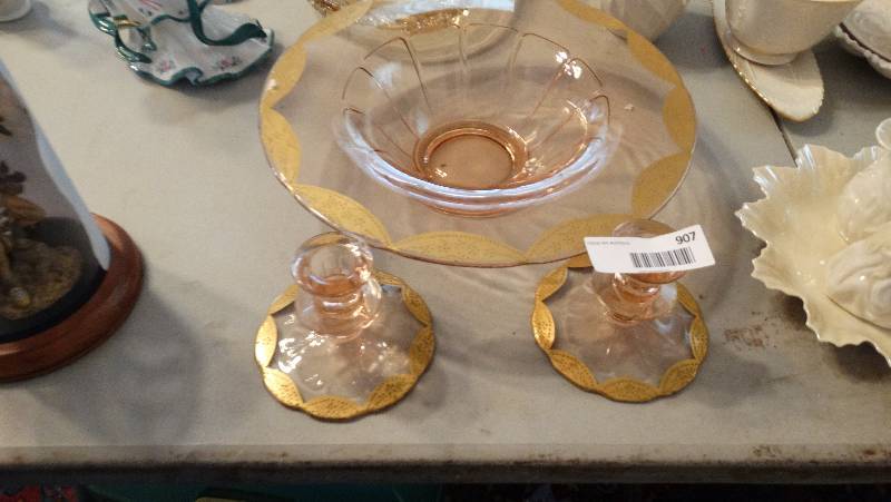 lot 907 image: Nice glassware set bowl & 2 candle sticks.