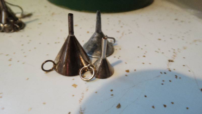lot 963 image: 3 Old miniature funnels.