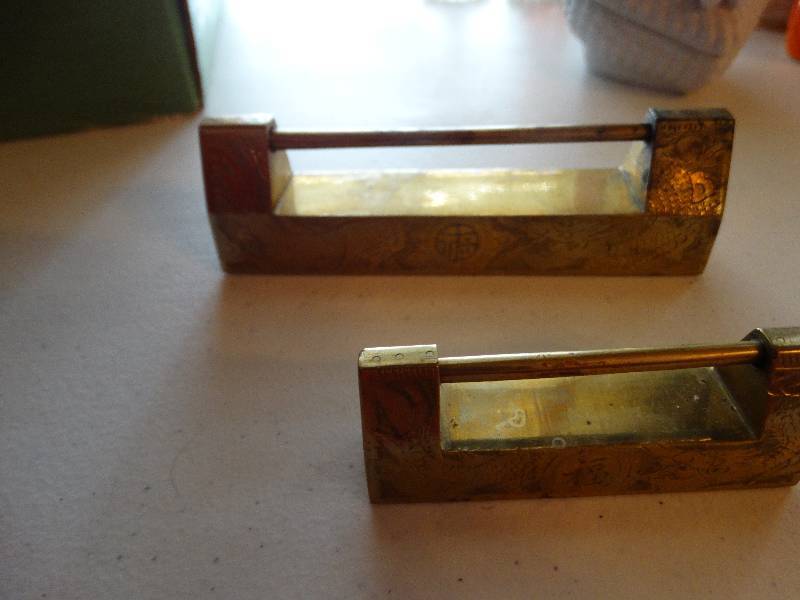 lot 1244 image: 2 Insent holders brass.