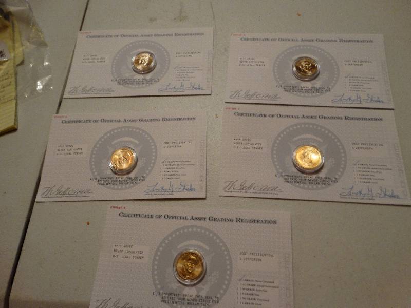 lot 1340 image: 5 - 2007 Jefferson gold dollars never circulated.
