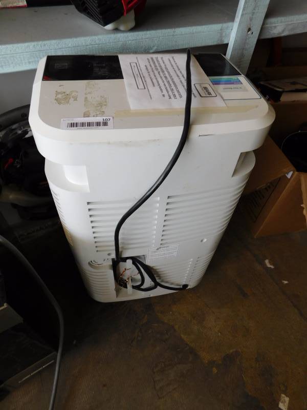 lot 107 image: Kenmore 50pint De-humidifier