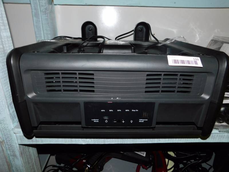 lot 133 image: Kenmore humidifier