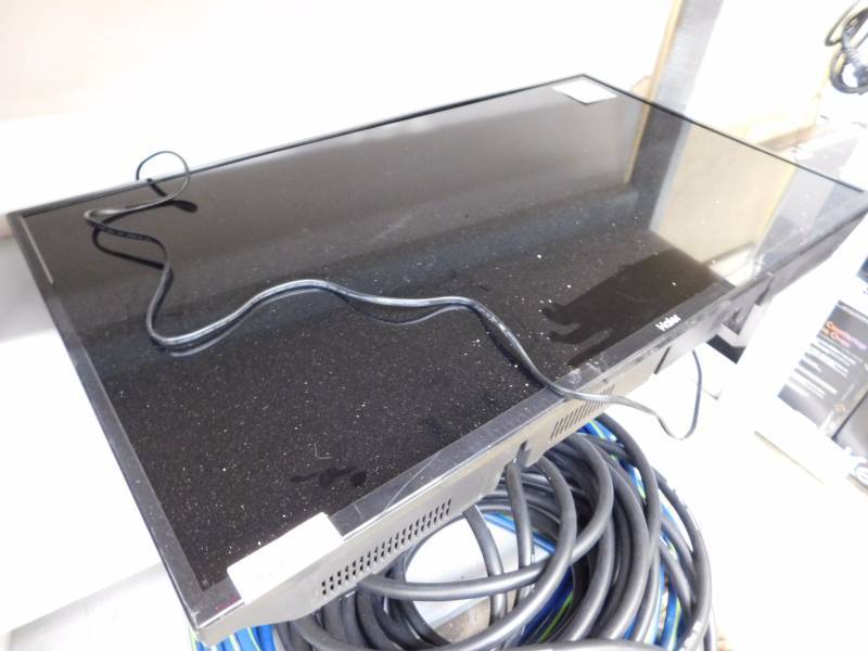 lot 155 image: Haier 41 TV