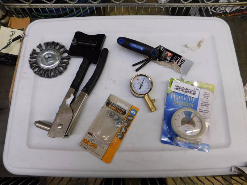 lot 179 image: rivet gun - air gage -  more