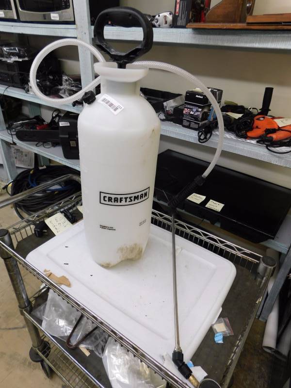 lot 213 image: Craftsman sprayer