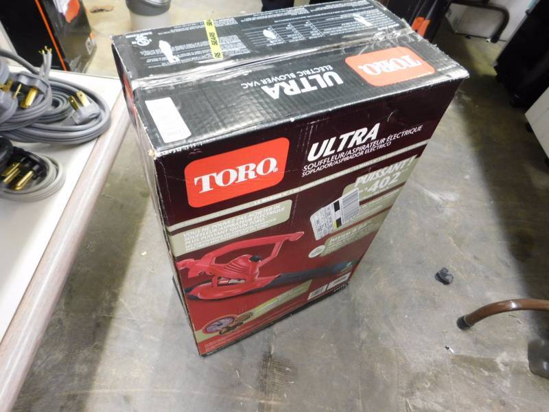 lot 231 image: Toro blowervac