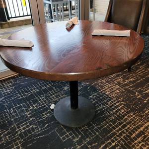 lot 18688 image: Round Cherry-Stained Wood Dining Table