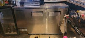 lot 18726 image: Commerical True TBB-2-D 2-Door Bar Refrigerator