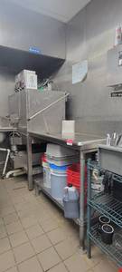 lot 18866 image: Commerical American Dish Service 5-CD-LF Dishwasher and a Stainless Steel Right Side Dish Table  Drainboard&nbsp