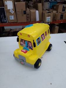 lot 67622 image: CoComelon ultimate learning adventure bus, used, powers on