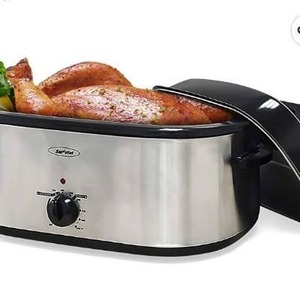 lot 67679 image: Roaster Oven, Electric Roaster Oven, Roaster Oven, Turkey Roaster Oven Buffet with Self-Basting Lid