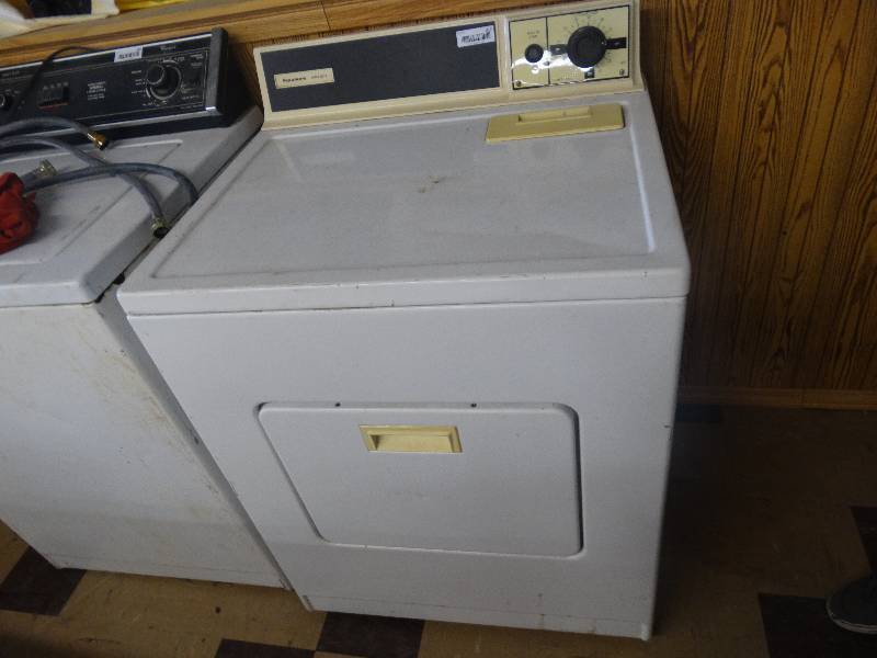 lot 317 image: Kenmore heavy duty dryer.