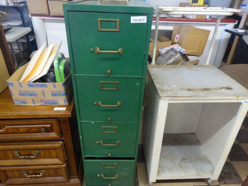 lot 325 image: 4 Drawer file cabinet wcontents.
